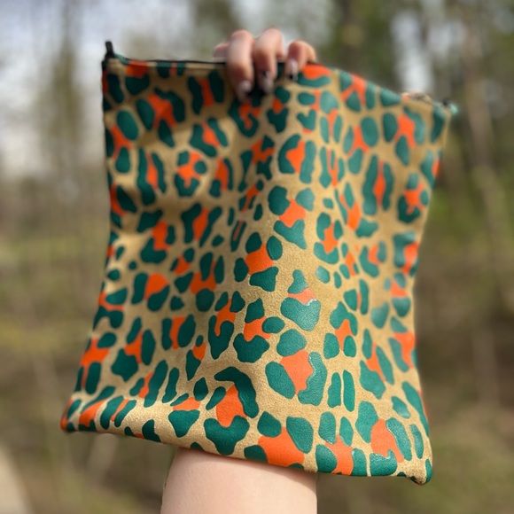 Clare V Leopard Print Clutch in Green and Orange - Picture 4 of 9